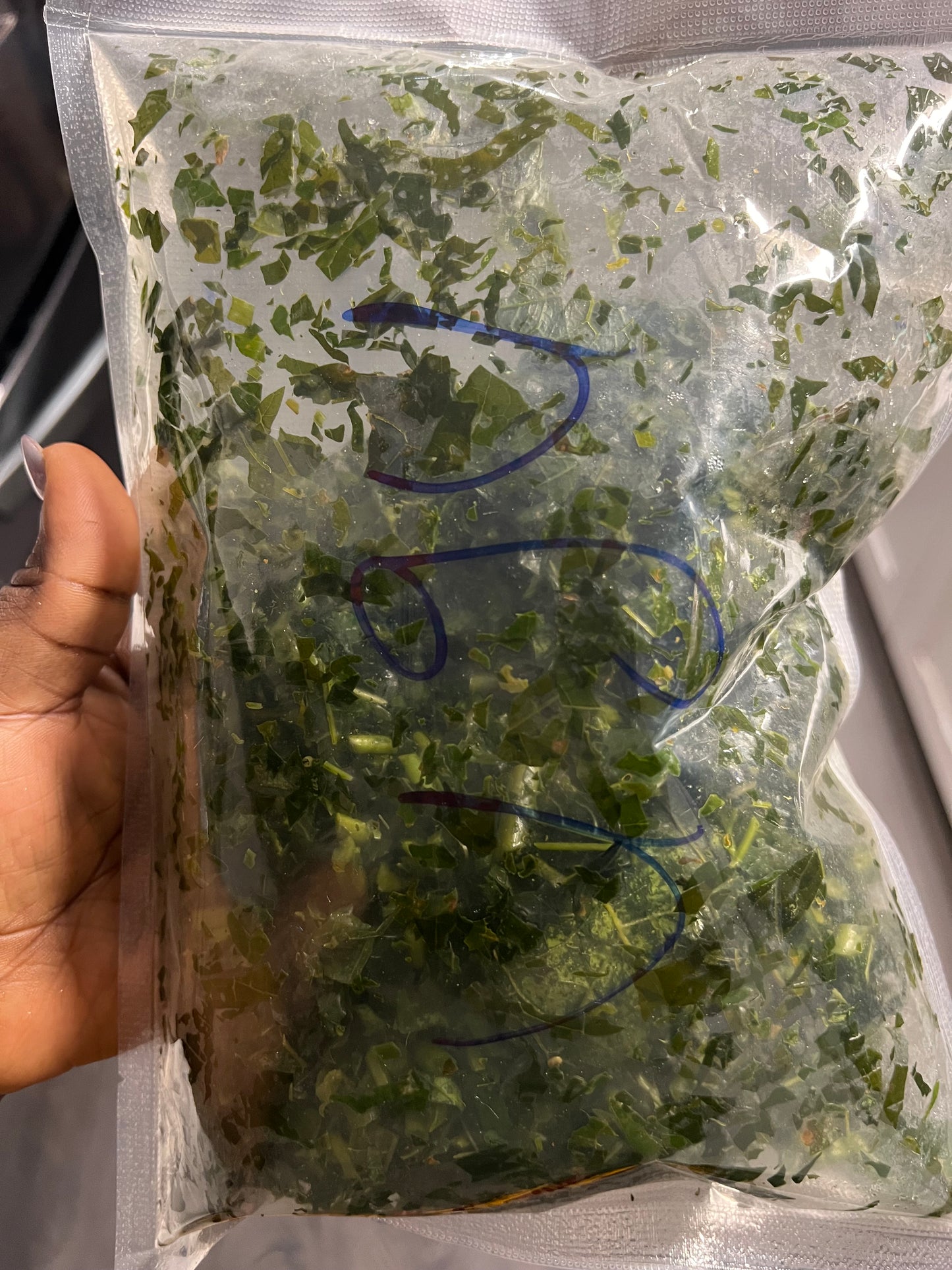 Fresh Ugu Leaves